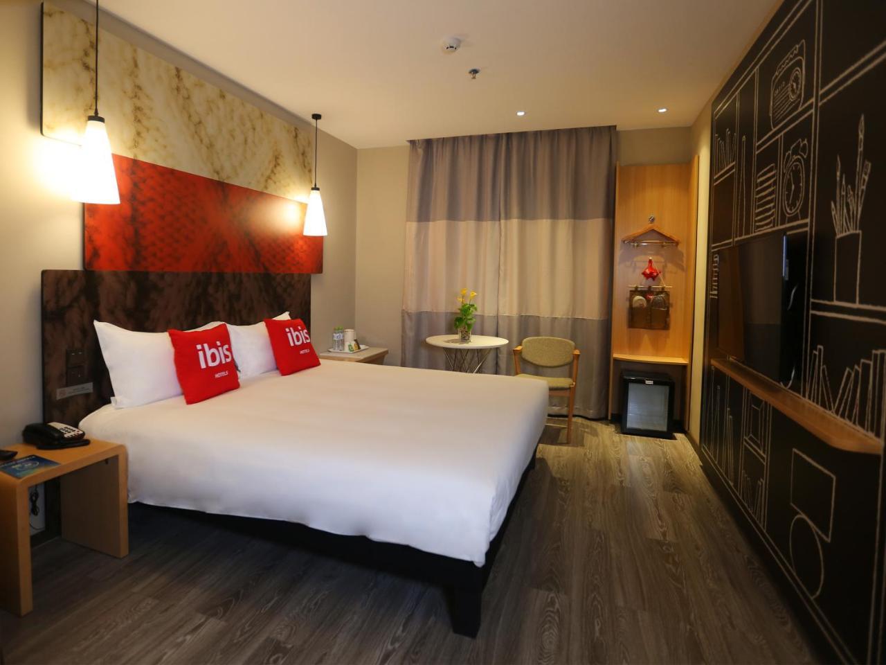 Ibis Haikou Injoy Plaza Hotel Екстер'єр фото